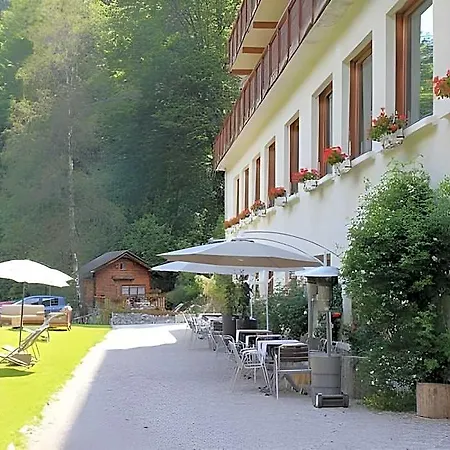 Les Campanules 5*